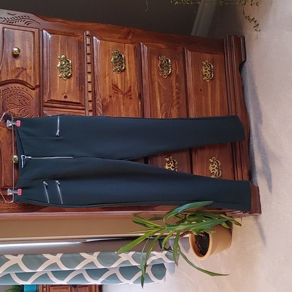 2/$30 NWT Women's Dark Green Another Story Straight Leg Trousers - Picture 1 of 8